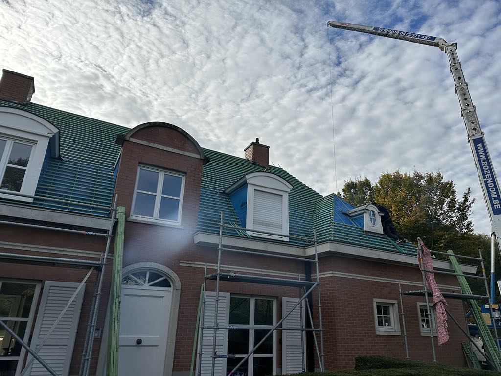 Hellende daken werken