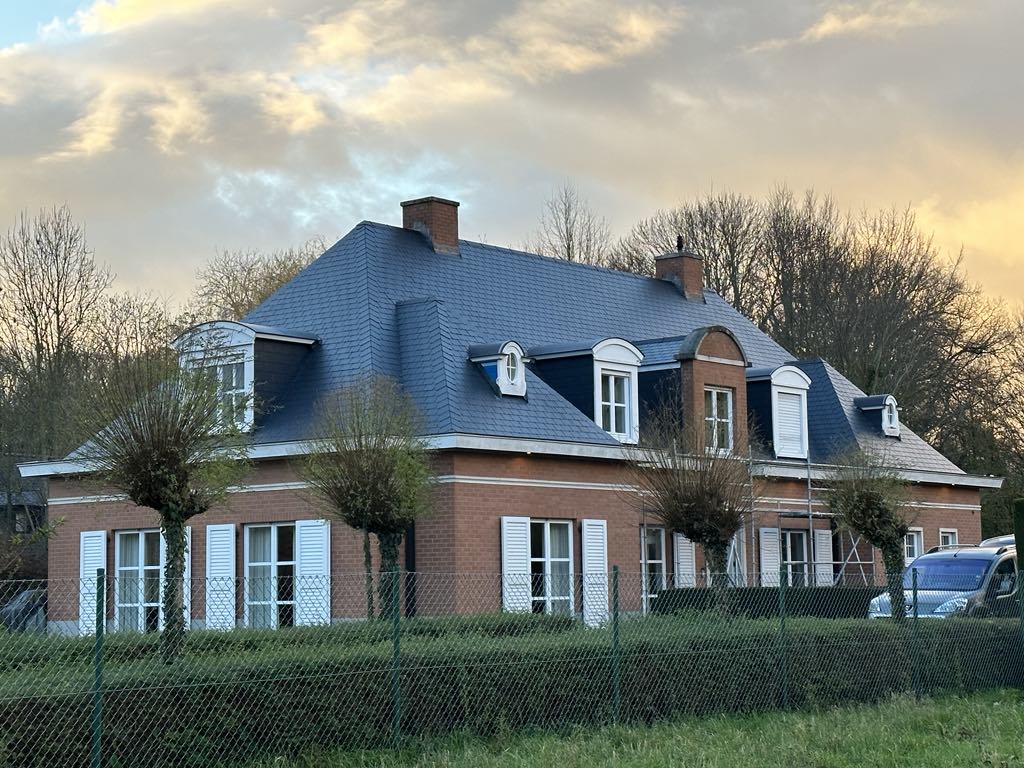 Hellende daken werken